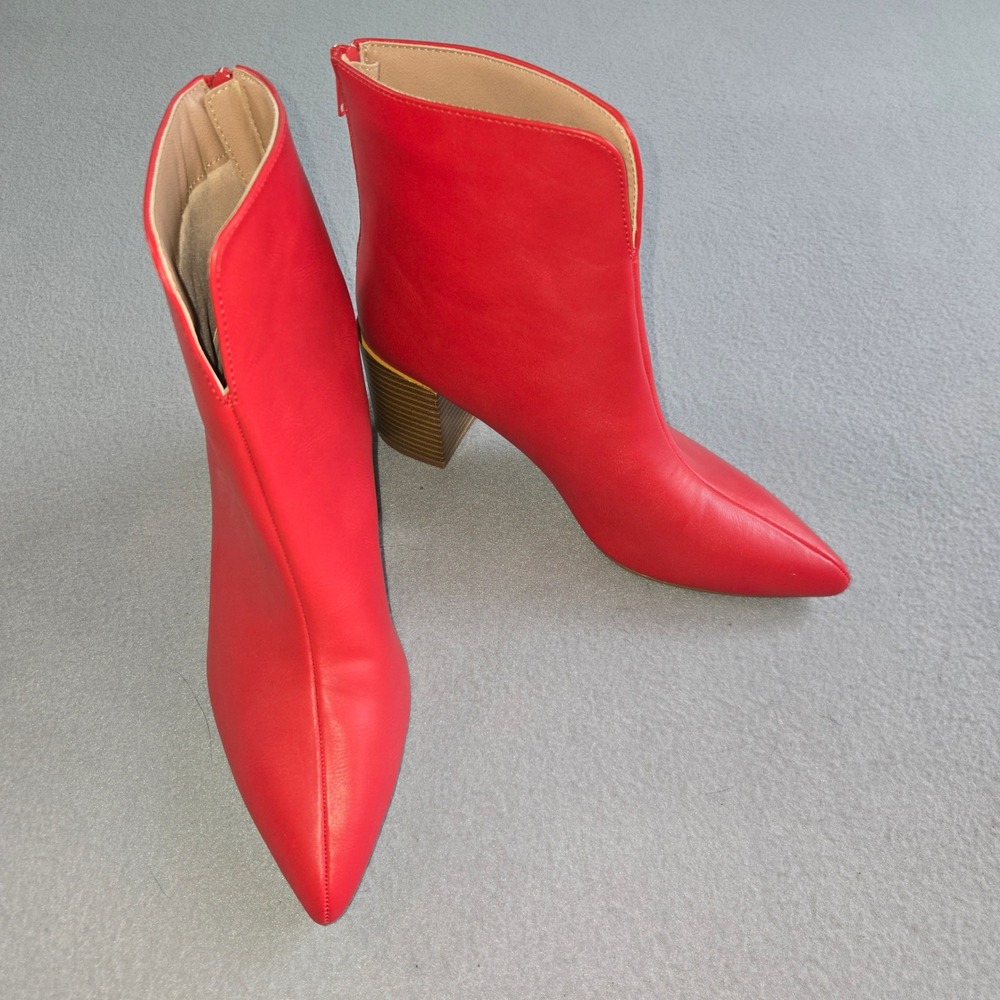 Journee Collection Ankle Boots Women 7.5 Red Pointed Toe V-Cut Block Heel Bootie